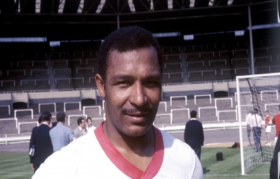 Mário Esteves Coluna, “O Monstro Sagrado”, glória do desporto de Moçambique e de Portugal