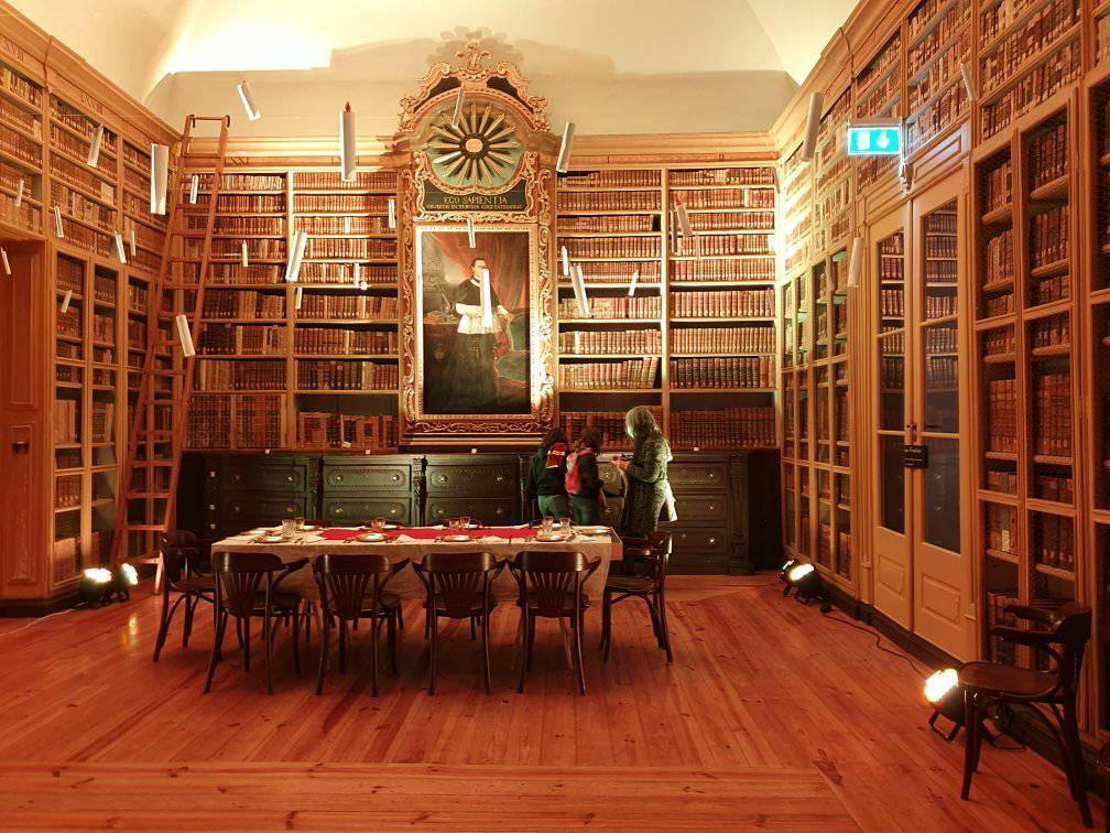 Biblioteca de Évora