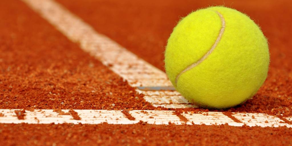 Tenis