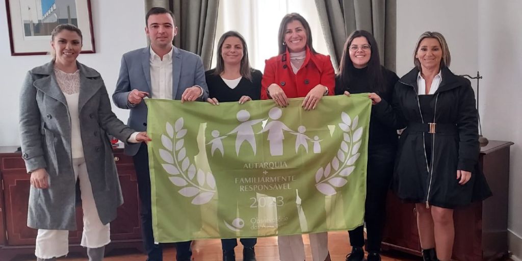 Município de Ourique Recebe Prémio pelo Apoio às Famílias em 2023