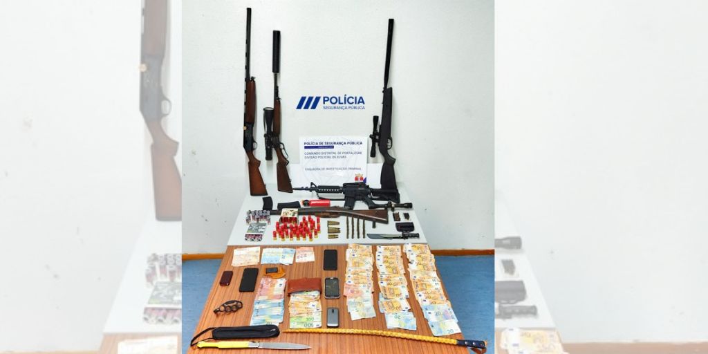 Elvas: Operação da PSP resulta na detenção de cinco indivíduos, várias armas e mais de 10m€