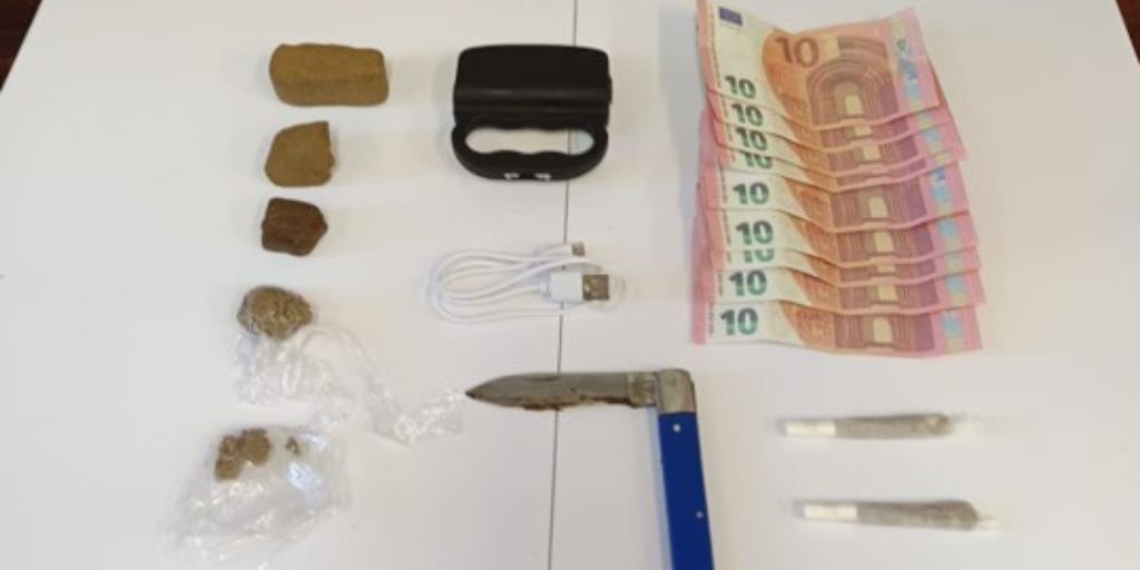 Montemor-o-Novo: GNR detém indivíduo por tráfico de estupefacientes e posse arma proibida