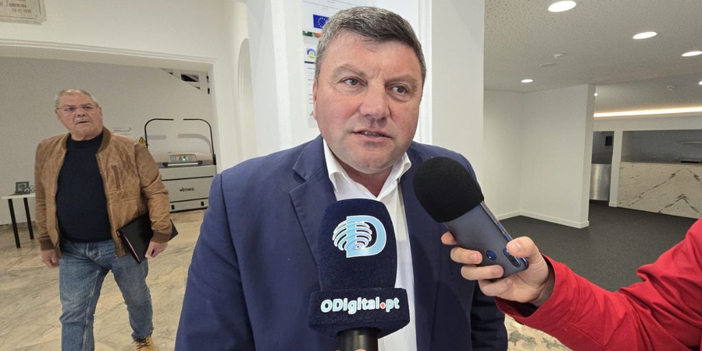 Presidente da Câmara de Vila Viçosa defende revisão urgente do financiamento dos bombeiros