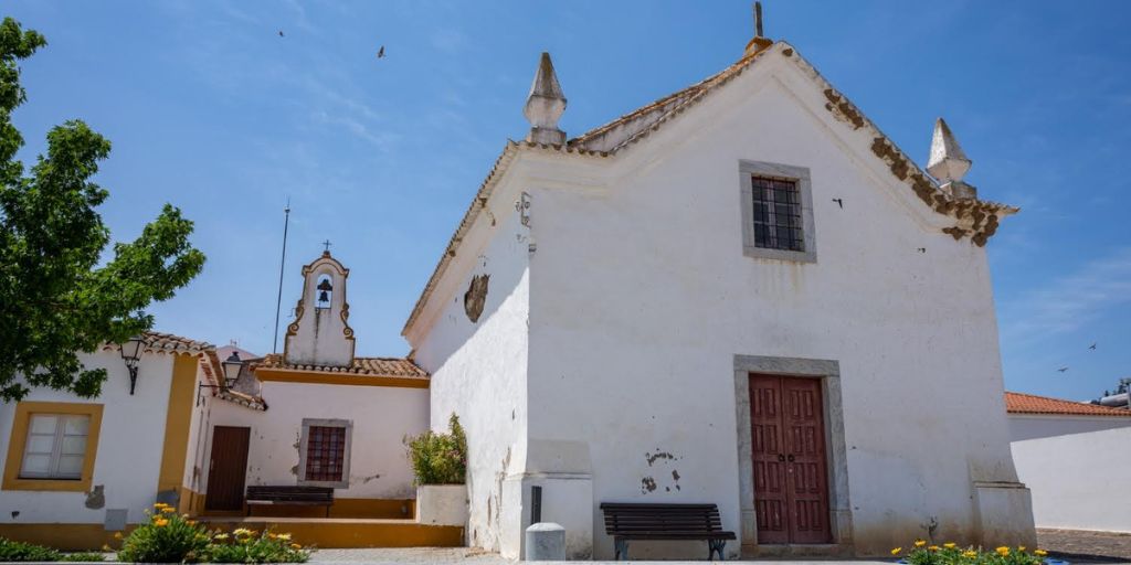 Requalificação da Igreja da Misericórdia de Entradas avança com financiamento garantido