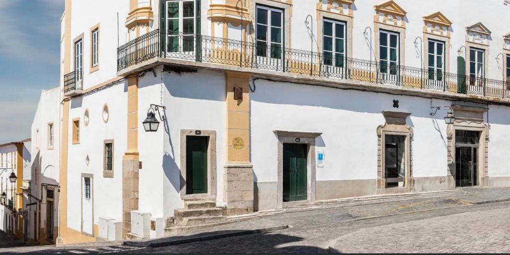 Associação Comercial do Distrito de Évora