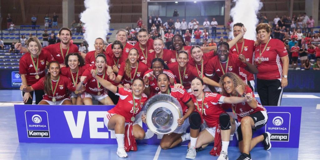 Benfica conquista Supertaça feminina de andebol em Sines