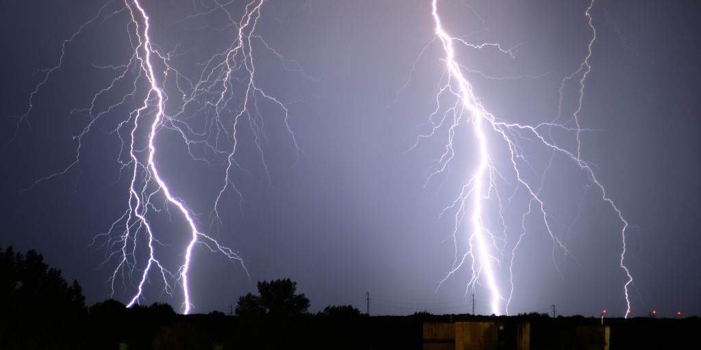 Número de raios nas últimas 24 em Portugal é algo excecional