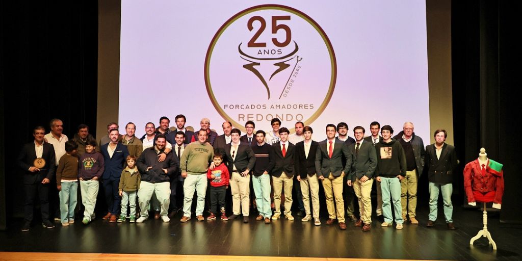 «Uma cultura enraizada no nosso território»: Redondo celebra 25 anos dos Forcados