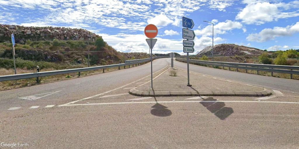Município reabre estrada municipal de ligação à EN 255 após estabilização do talude