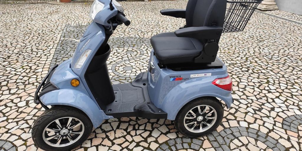 Borba investe em cadeiras de rodas elétricas para melhorar acessibilidade no concelho