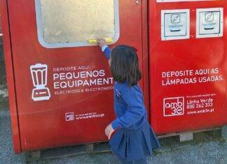 Sete escolas de Beja podem ser premiadas pela reciclagem de pilhas e equipamentos elétricos Há 11 escolas de Portalegre a competir por prémios na reciclagem