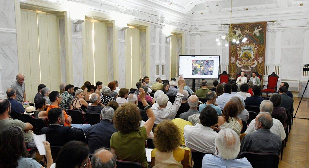 Assembleia Municipal de Évora debateu instalação de centrais fotovoltaicas a norte da cidade
