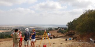 Povoado da Idade do Bronze em Beja alvo de projeto arqueológico de 50 mil euros Trabalhos arqueológicos no povoado do Outeiro do Circo, no concelho de Beja